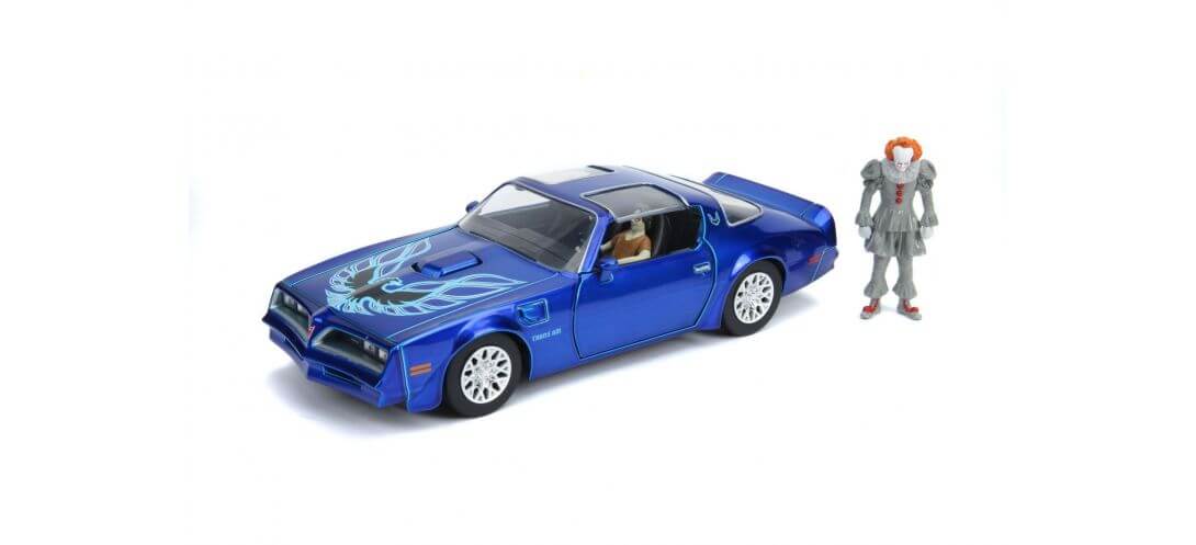 PONTIAC FIREBIRD W/PENNYWISE + CA ZOMBIE FIGURINE | CARSNGO.FR